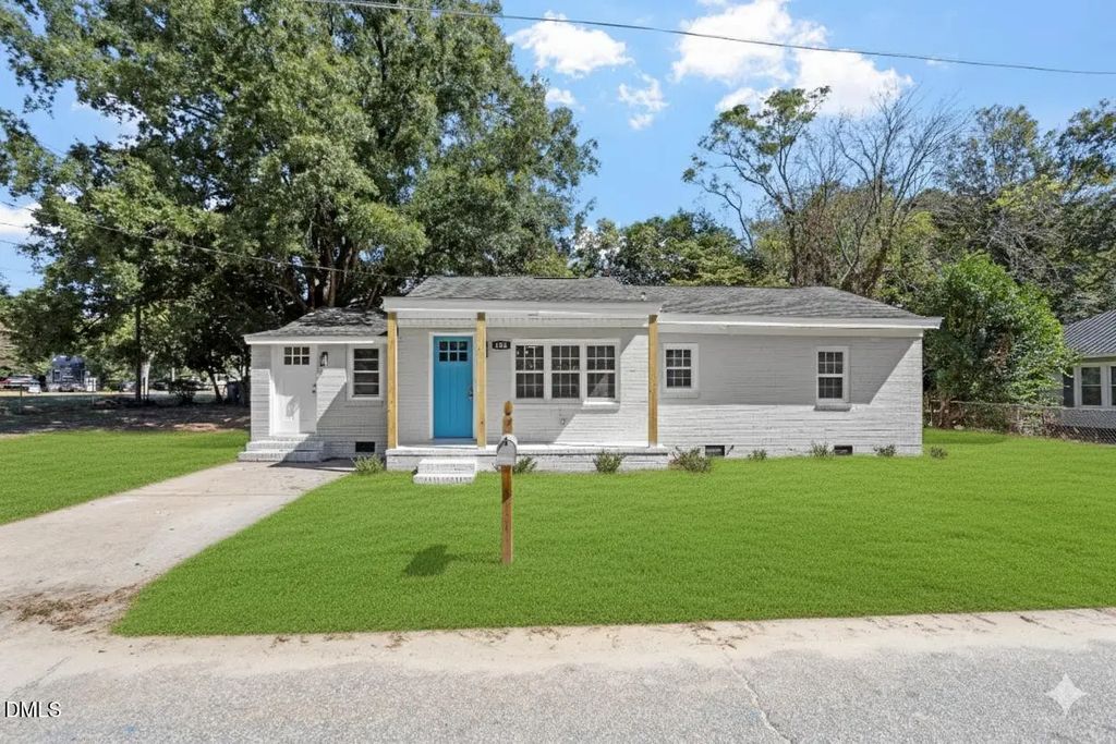 604 E Townsend Street, Dunn