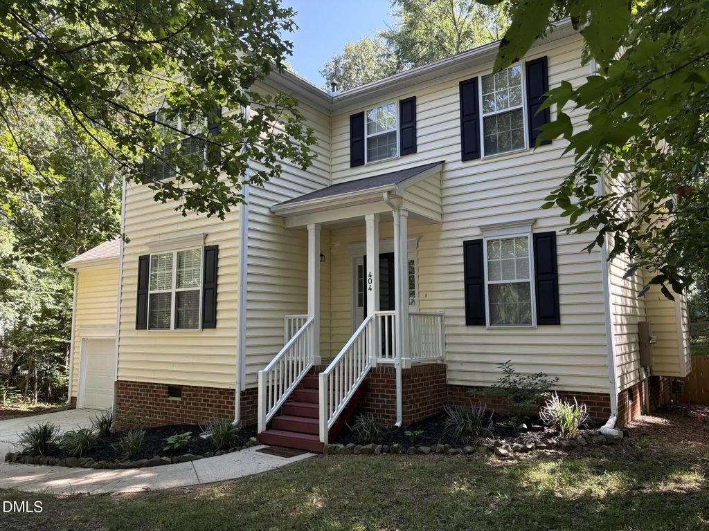 404 Patriot Place, Hillsborough