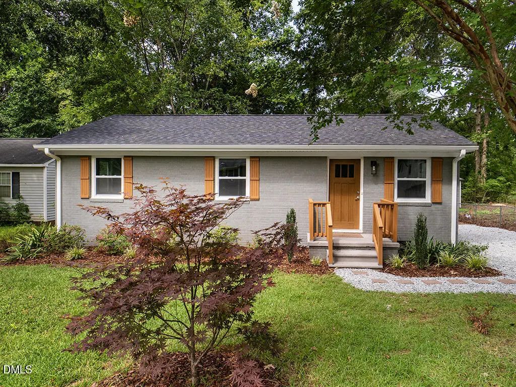 202 North Street, Mebane