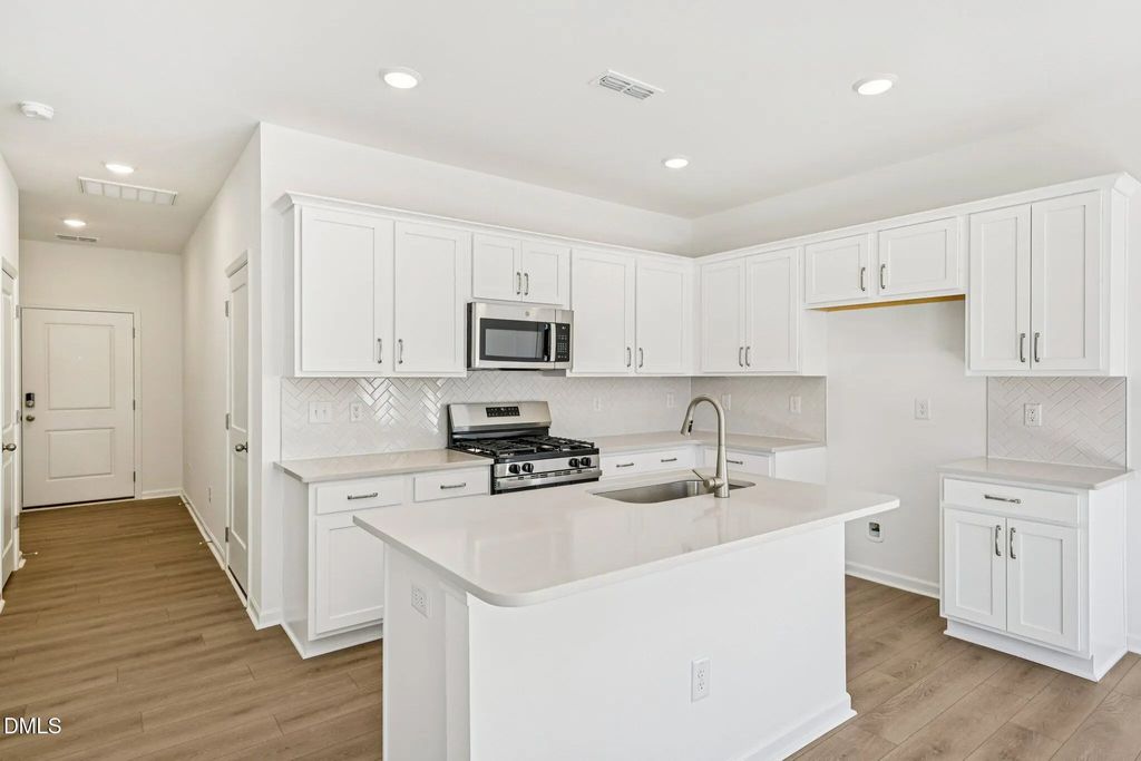 602 Rosy Court, Rolesville