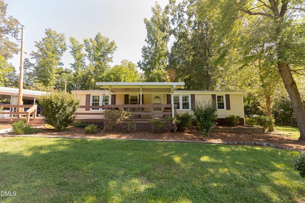 1915 Little River Church Road, Hurdle Mills