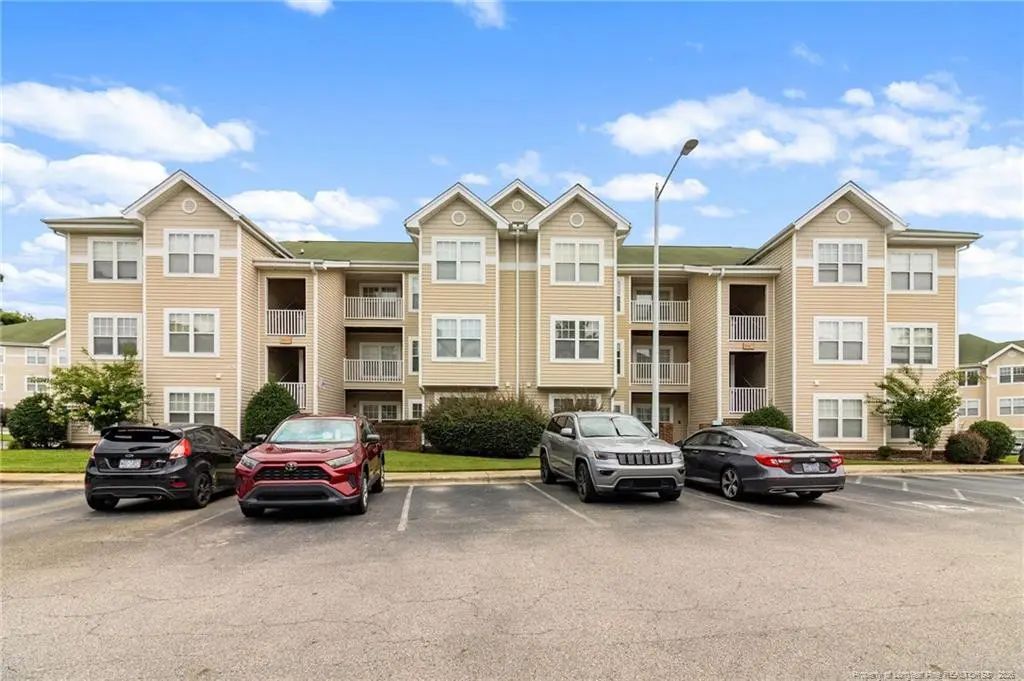 3317 Harbour Pointe Place 7, Fayetteville