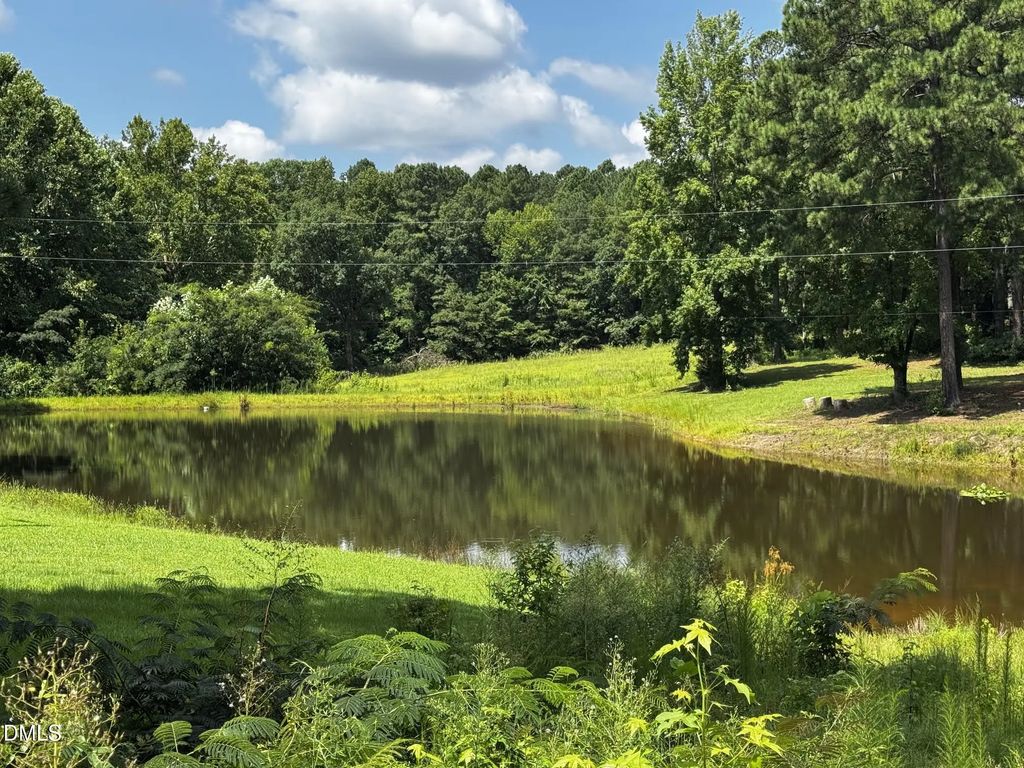 419 Snow Hill Road, Warrenton