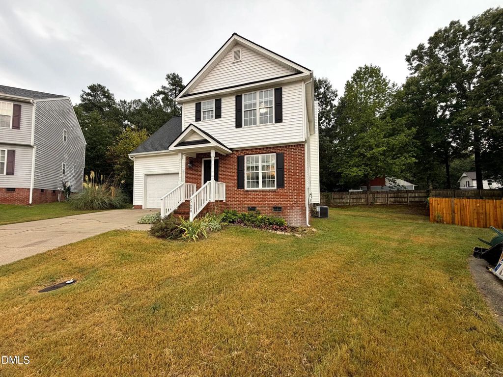 5400 Tanglewood Pine Lane, Raleigh