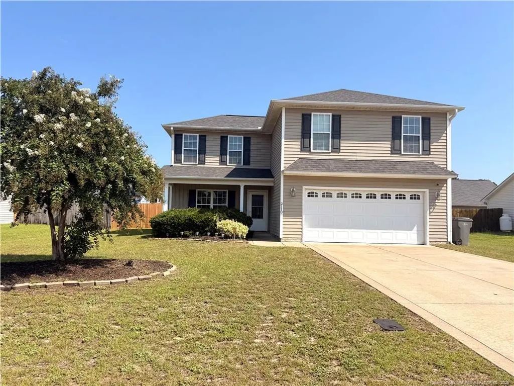2110 Queen Elizabeth Lane, Hope Mills