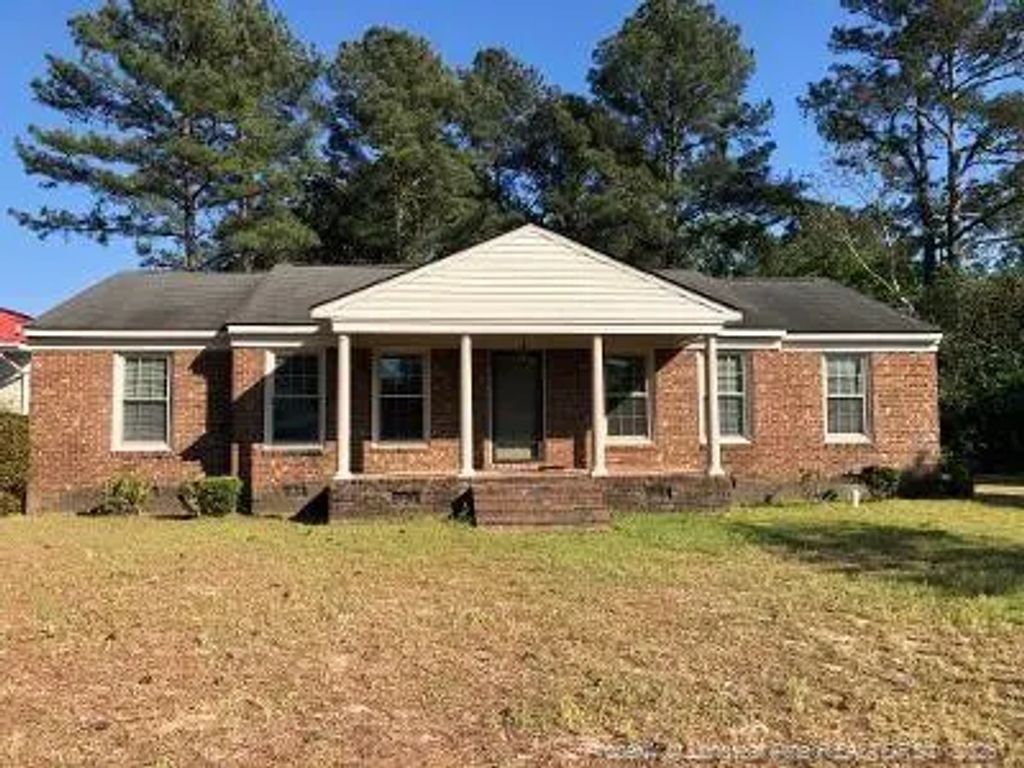 3130 Dunn Road, Eastover