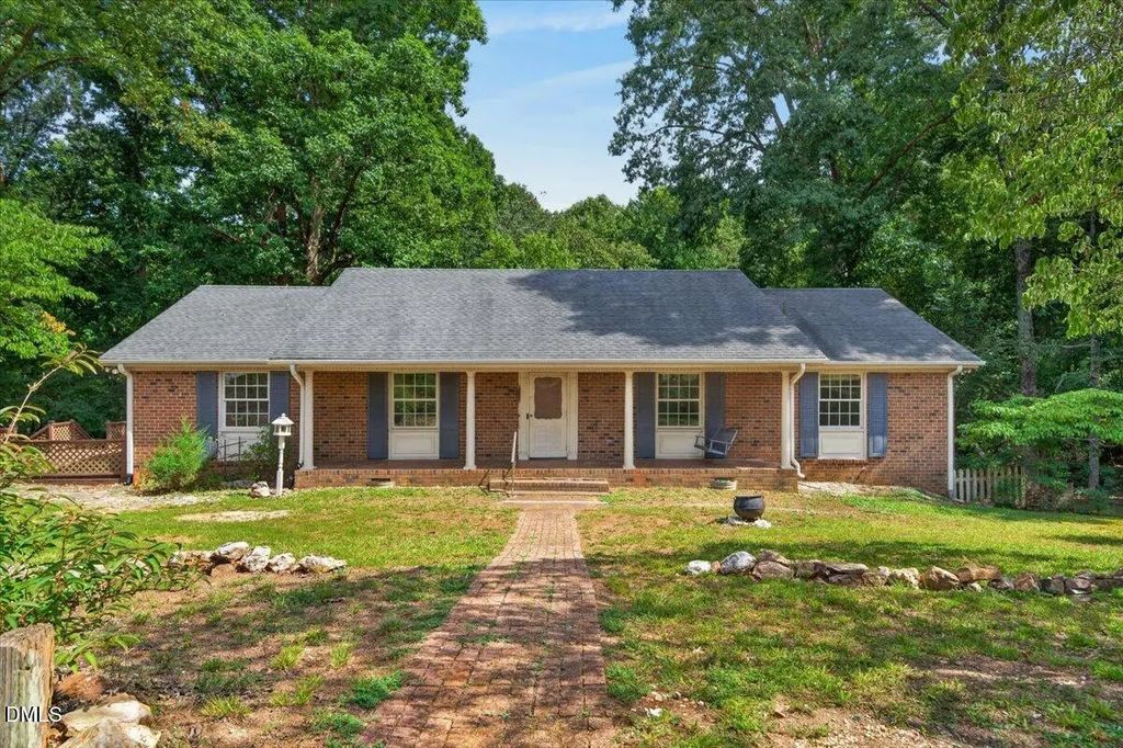 7325 Lake Wheeler Road, Raleigh