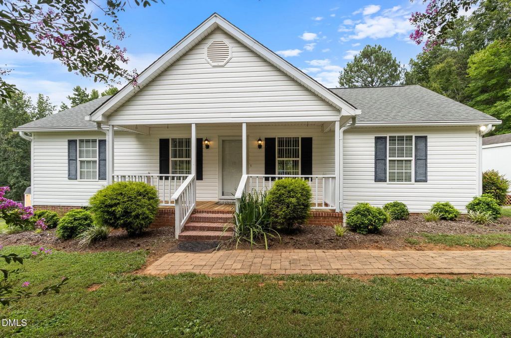 1701 Daniels Farm Road, Mebane