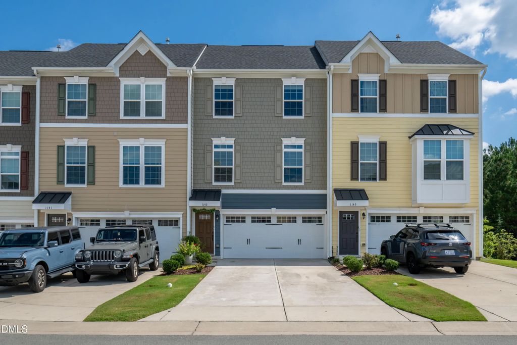 1143 Platform Drive, Apex