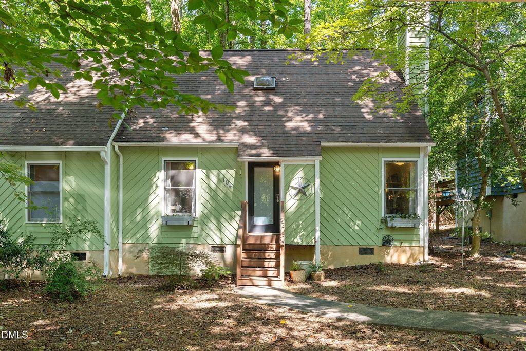104 Barbee Court, Carrboro