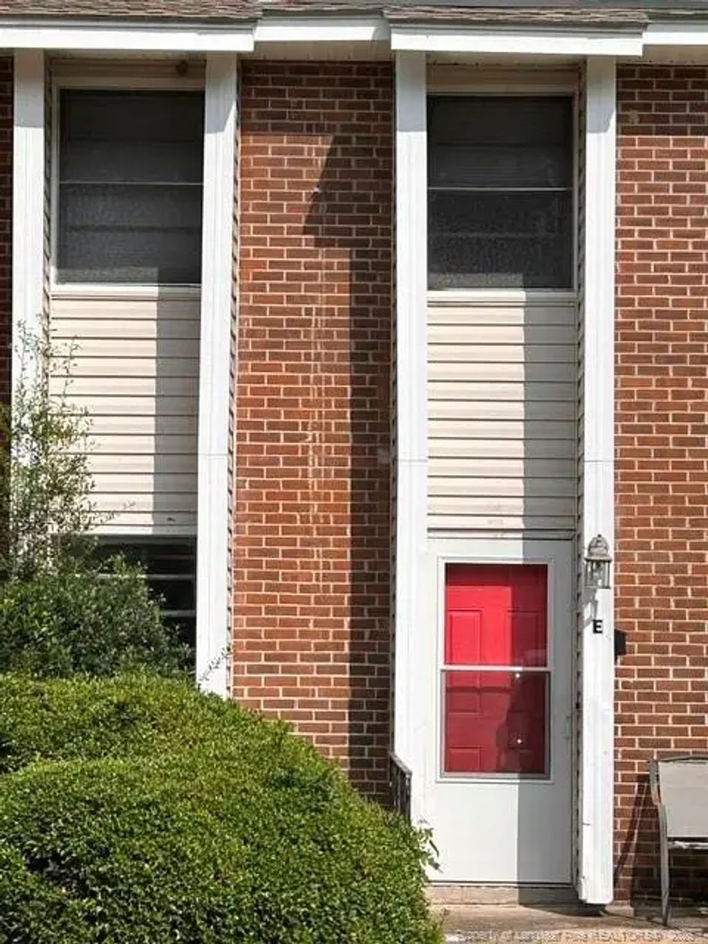 573 Winding Creek Road E, Fayetteville