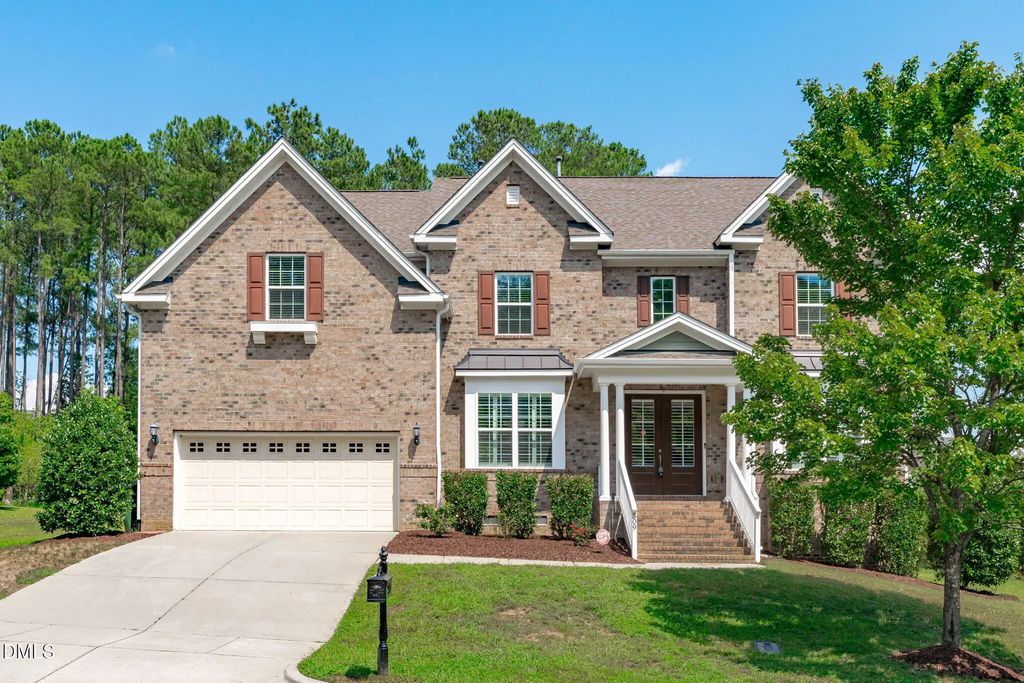 509 Crooked Pine Drive, Cary