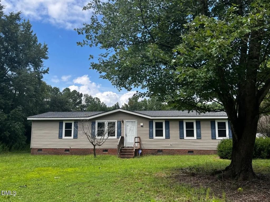 175 Wakeline Drive, Wendell