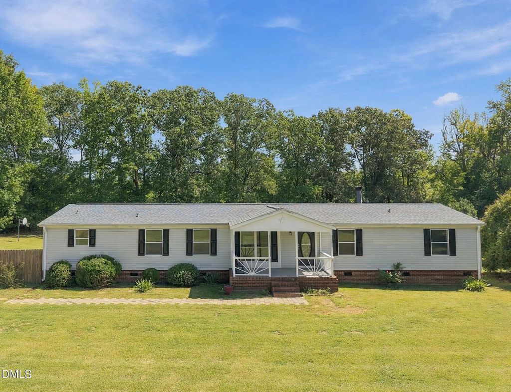 196 Dustin Lane, Roxboro