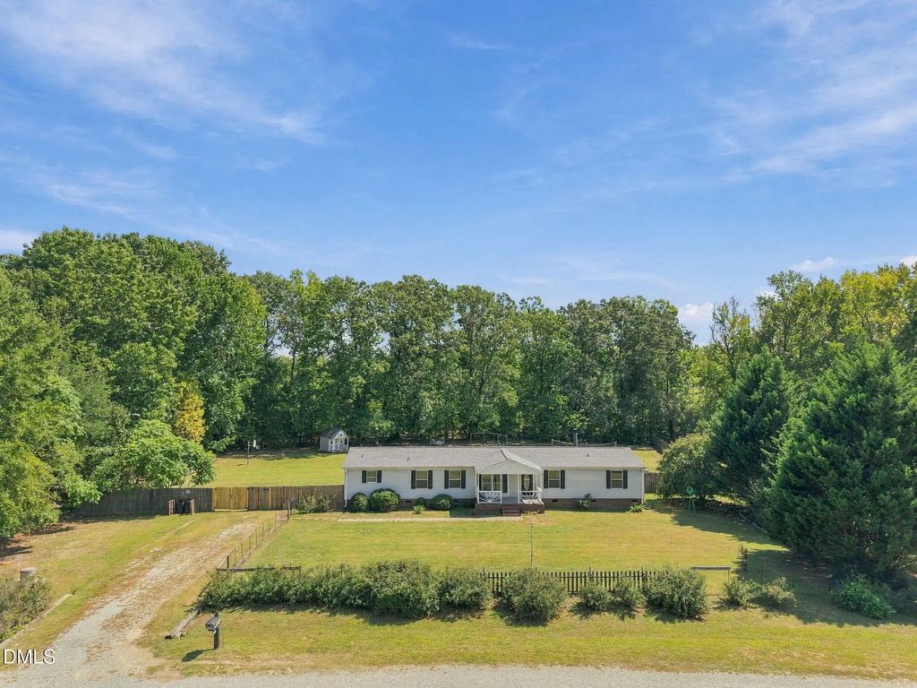 196 Dustin Lane, Roxboro