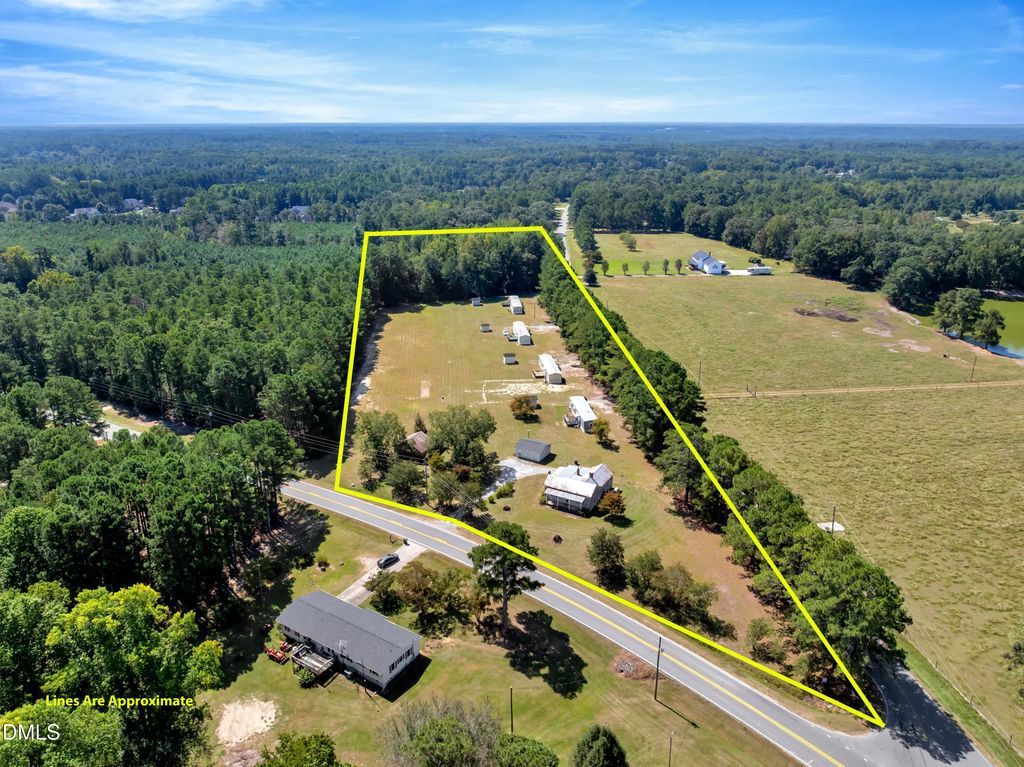 2172 Amelia Church Road, Clayton