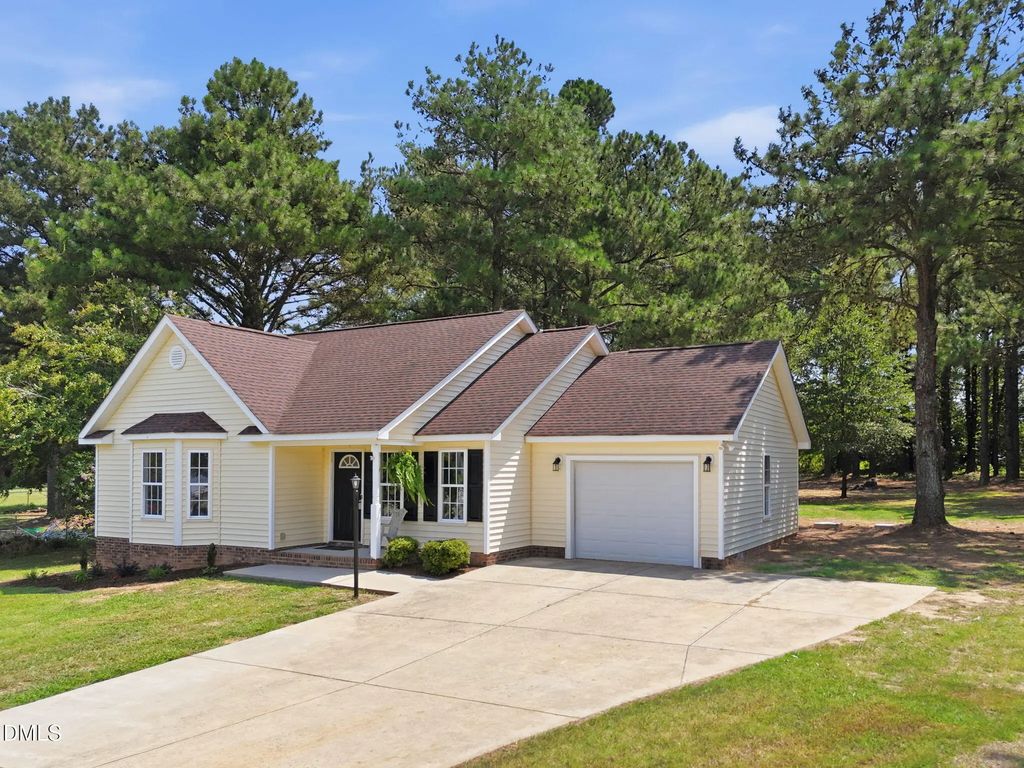 130 Stillmeadow Drive, Louisburg