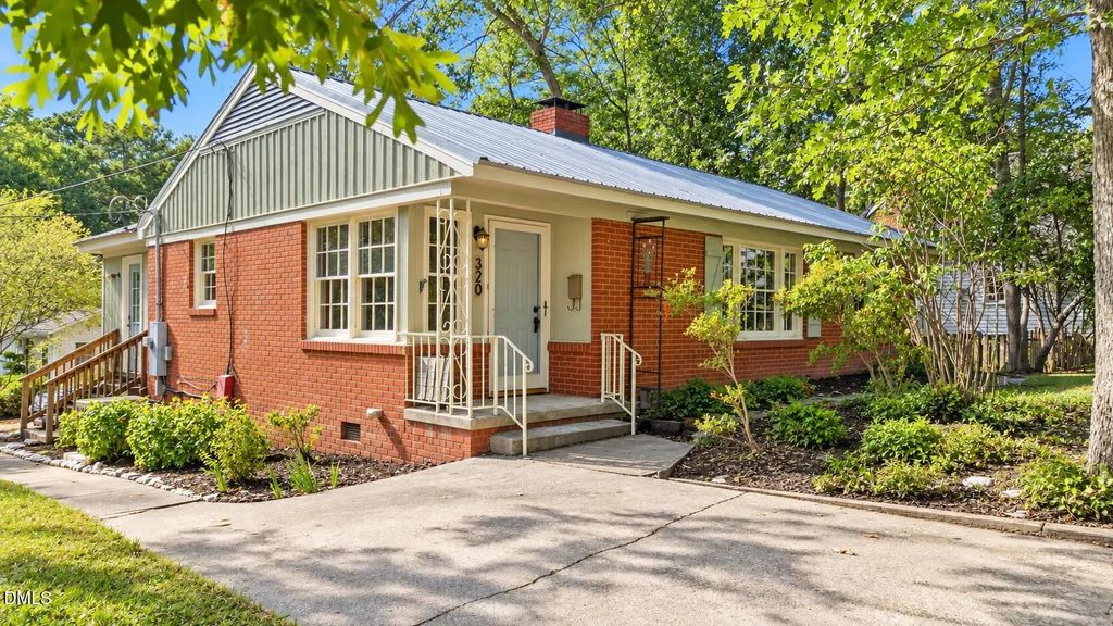 320 S Ennis Street, Fuquay Varina