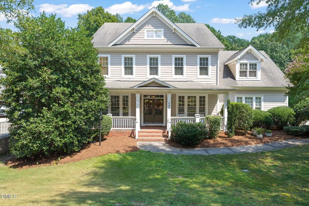 323 Oxfordshire Lane, Chapel Hill