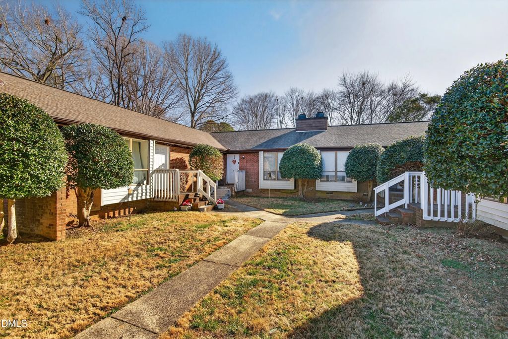 2829 Seclusion Court, Raleigh