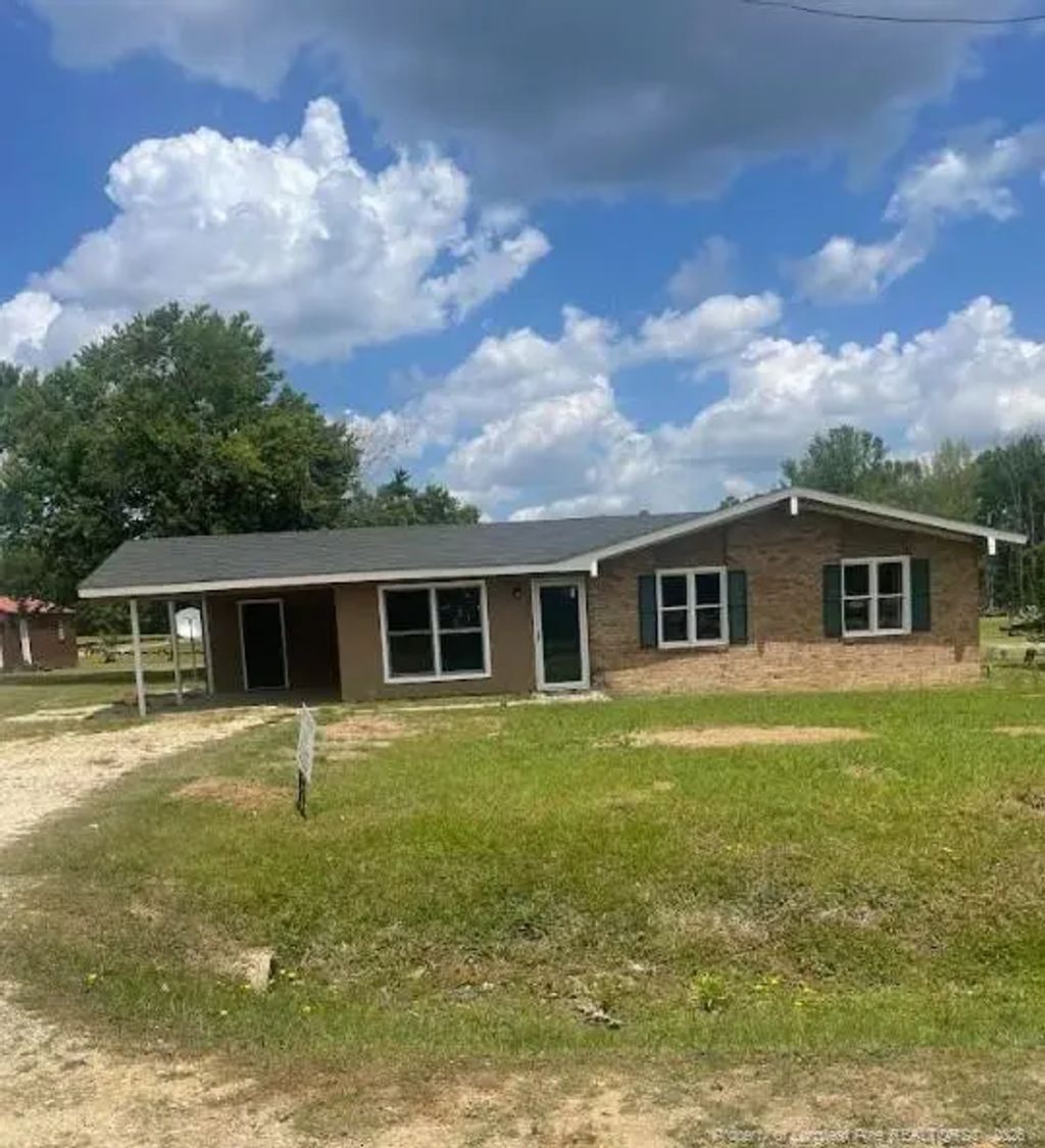 1374 Mclean Chapel Church Road, Bunnlevel