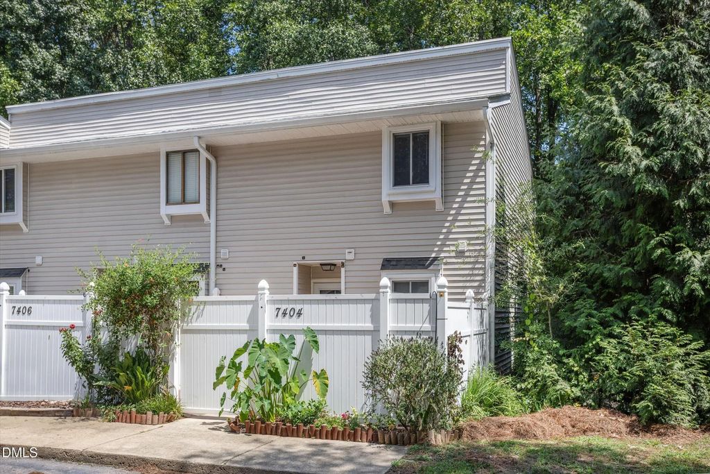 7404 Sandy Creek Drive, Raleigh