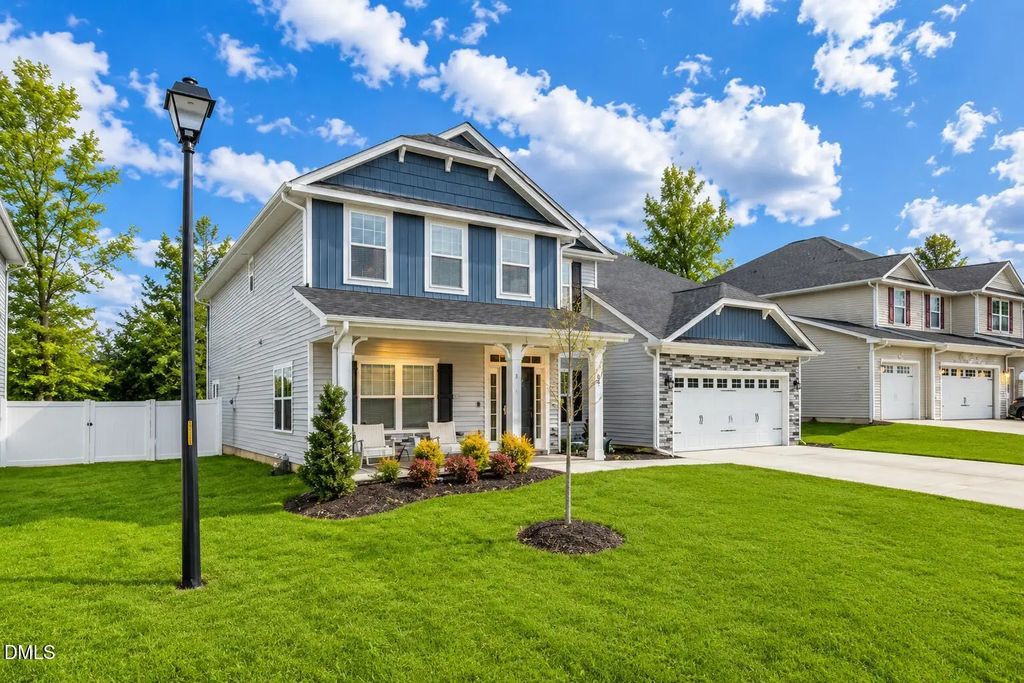 182 Hillmont Drive, Garner