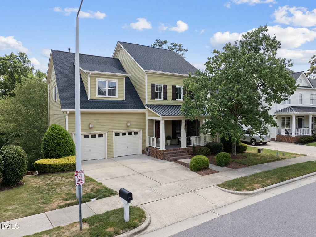 5609 Cary Glen Boulevard, Cary