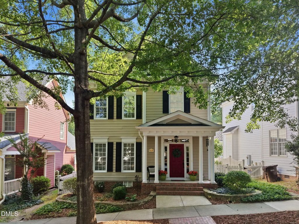 124 Tharrington Drive, Chapel Hill