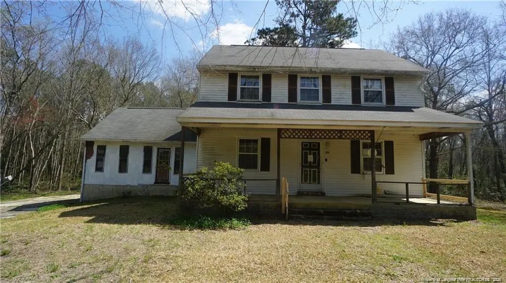 19101 Wagram Road, Laurinburg