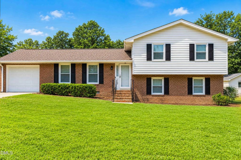 1600 Edgebrook Drive, Garner