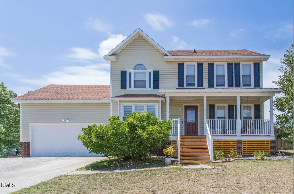 28 Crosswinds Circle, Sanford
