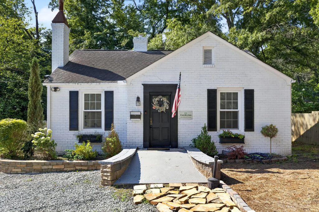 2603 W Carver Street, Durham
