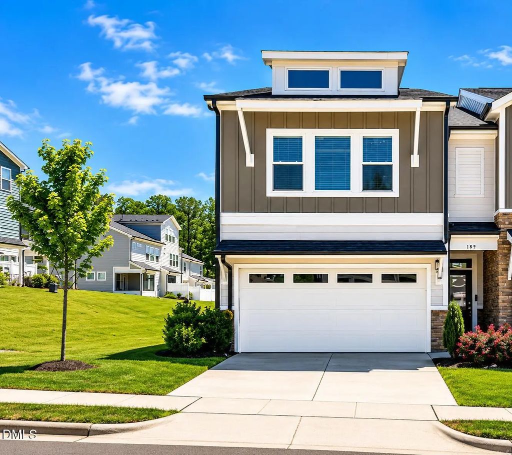 199 Deardom Way, Chapel Hill