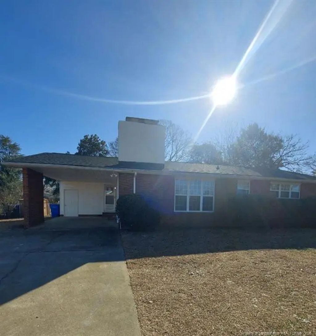 6417 Morganton Road, Fayetteville