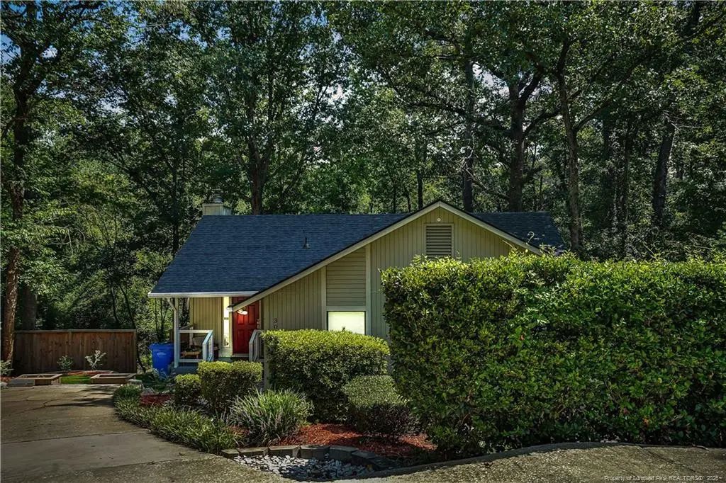 304 Whipple Tree Lane, Fayetteville