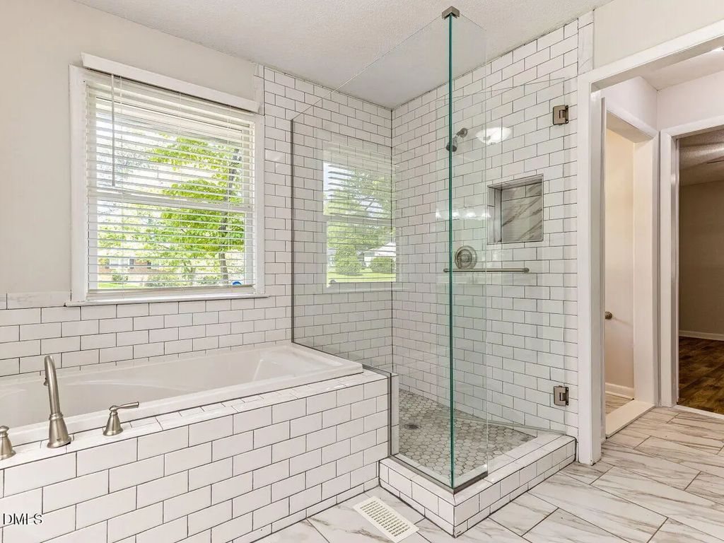 1004 Aversboro Road, Garner
