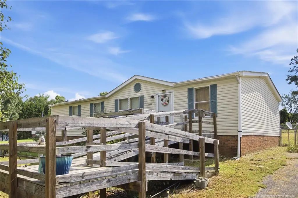 5609 Wildwood Court, Bessemer City