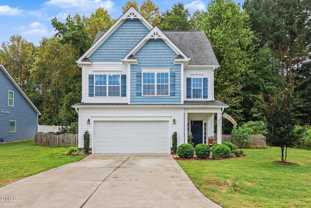 225 Ramsgate Drive, Clayton