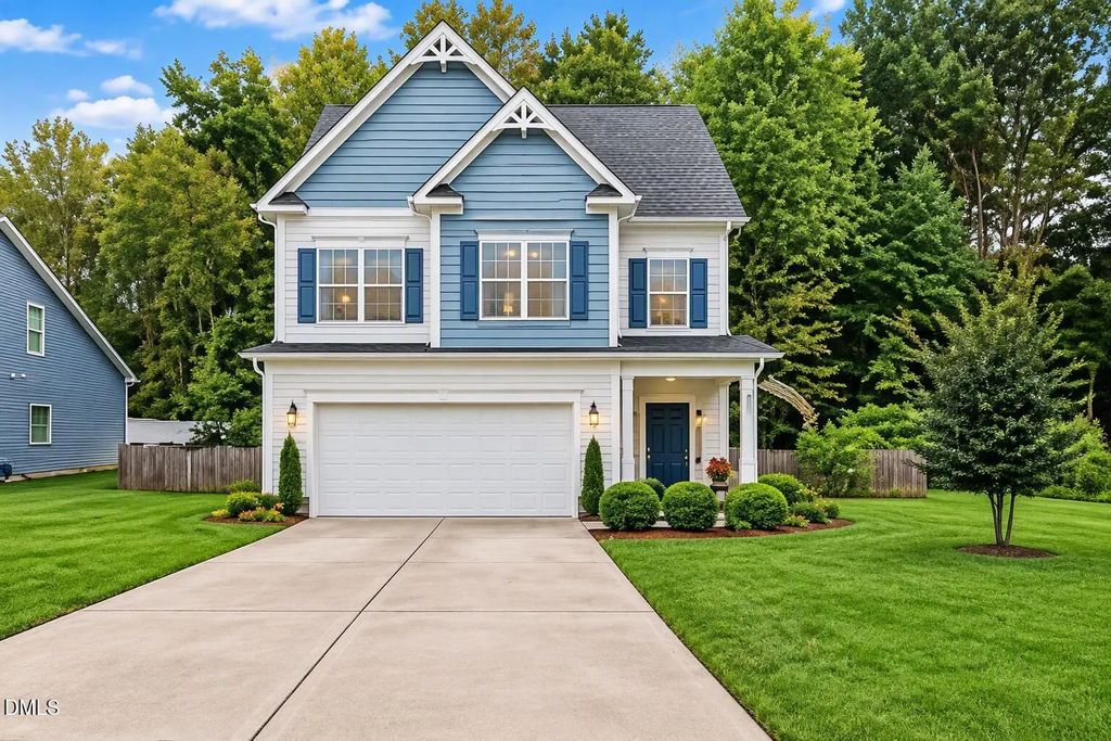 225 Ramsgate Drive, Clayton