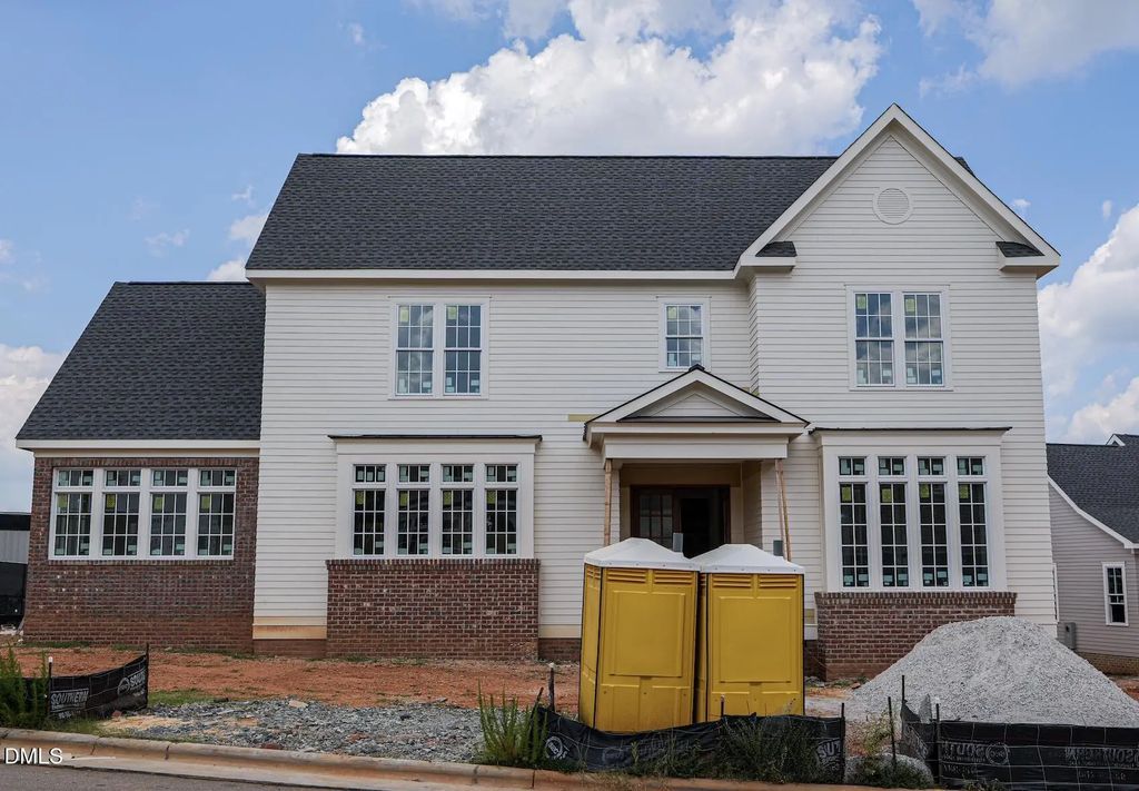 2611 Marchmont Street, Raleigh
