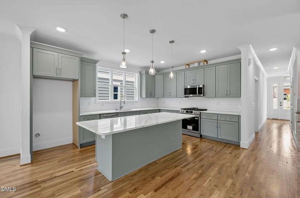 516 Heather Drive 1/2, Raleigh