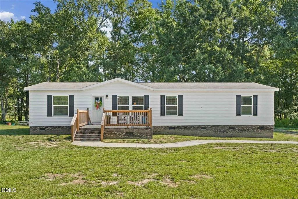 72 Crocker Road, Smithfield