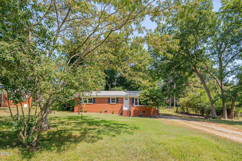 165 Windsor Drive, Wake Forest