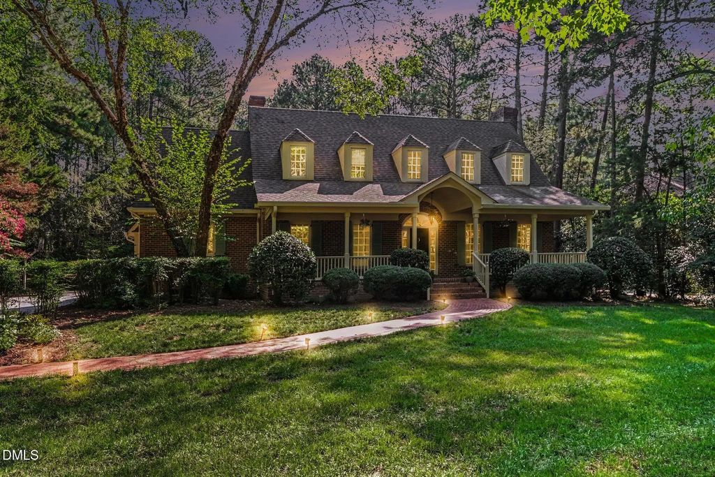 105 Ukiah Lane, Chapel Hill