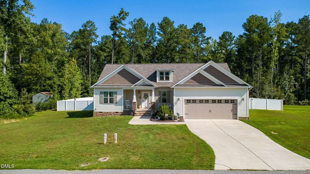 51 Split Rock Way, Zebulon