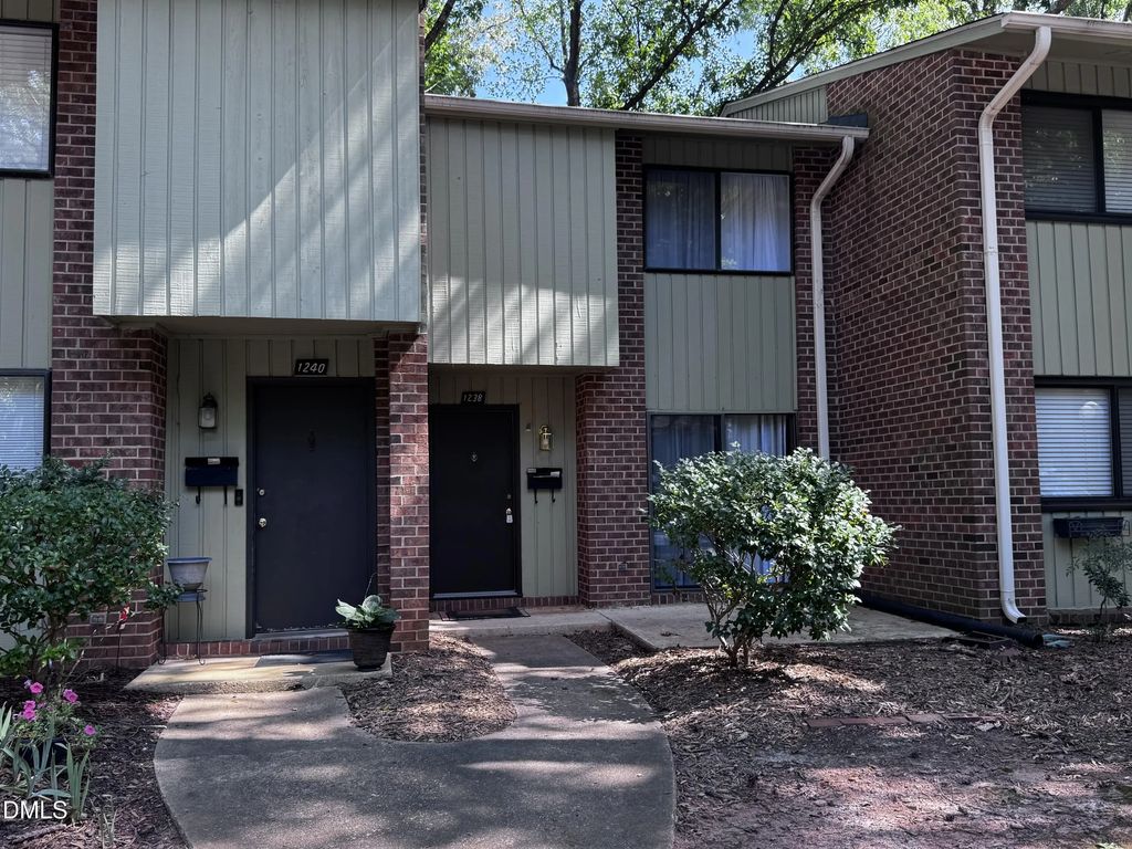 1238 Teakwood Place, Raleigh