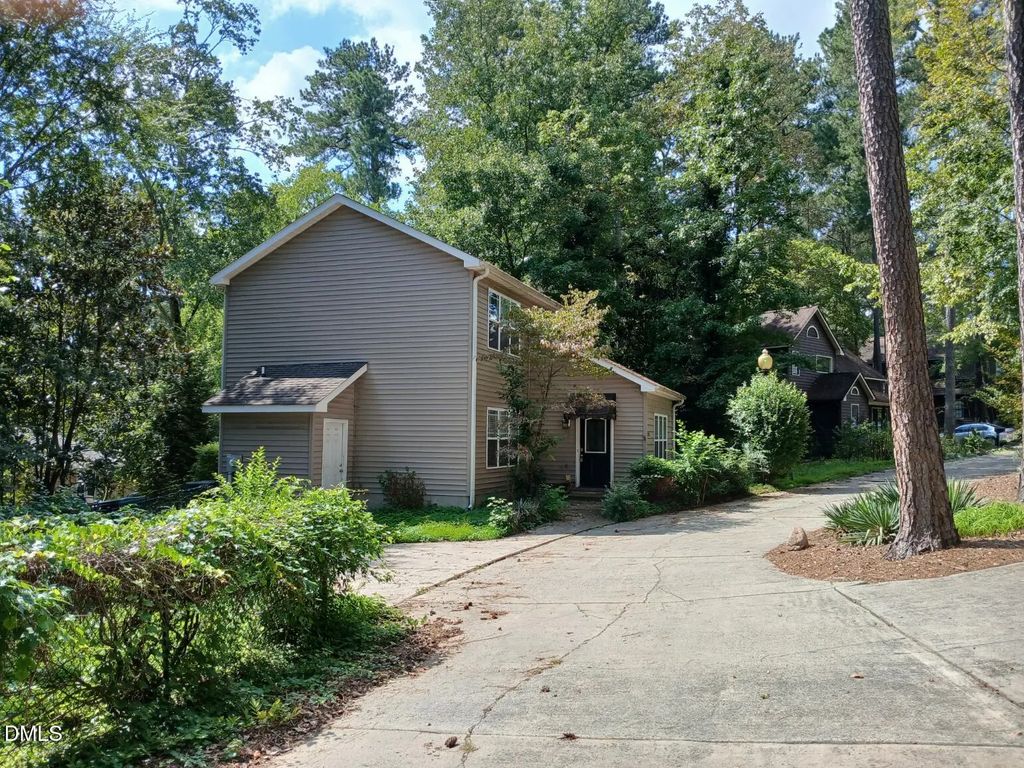2215 University Drive, Durham