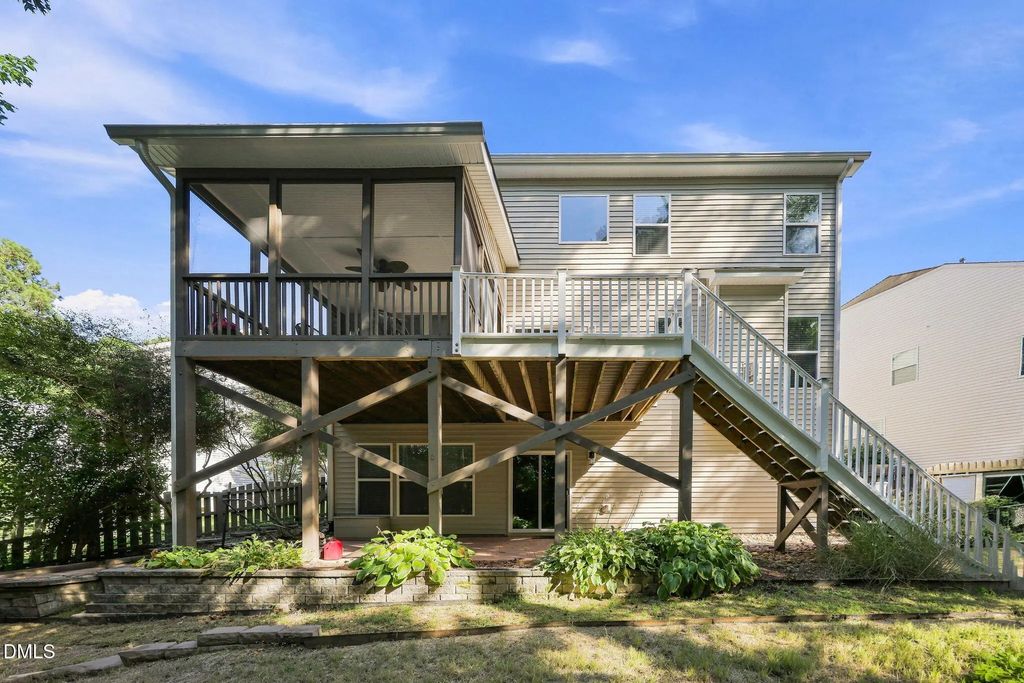 420 Covenant Rock Lane, Holly Springs