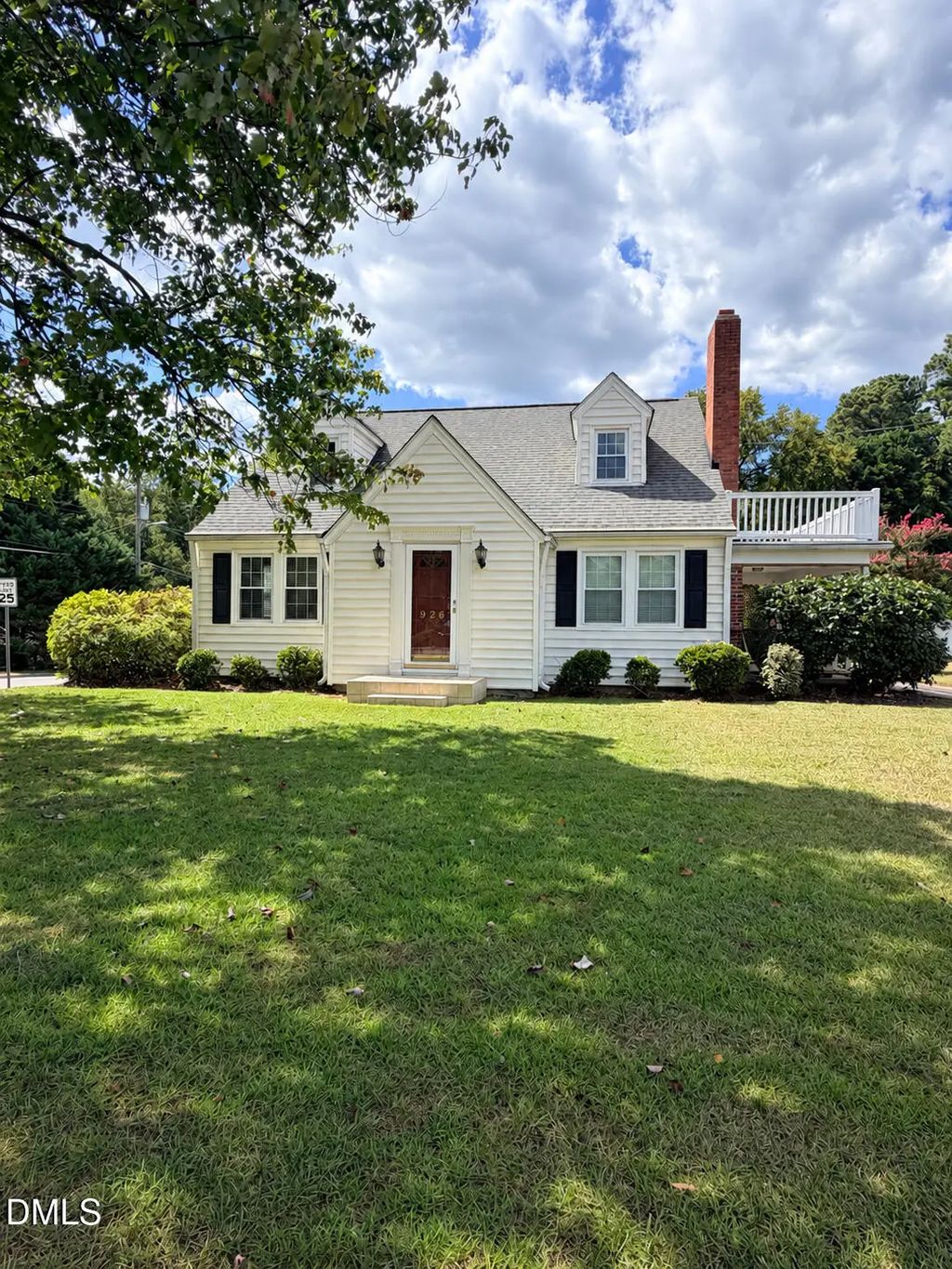 926 S Main Street, Wake Forest